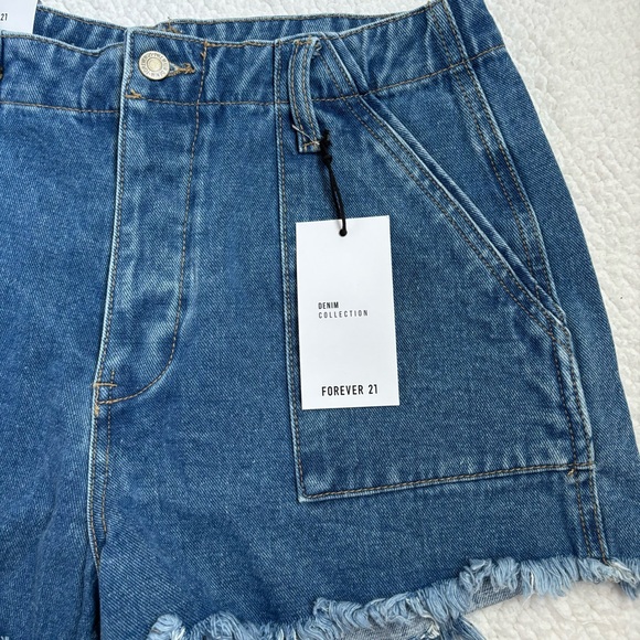 Frayed Denim Shorts - Picture 5 of 7